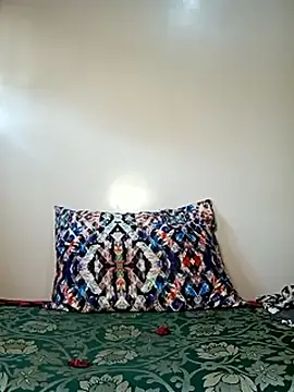 Snapshot of fati35flou chatting on June 11, 6:50 pm fati35flou online show from June 11, 6:50 pm