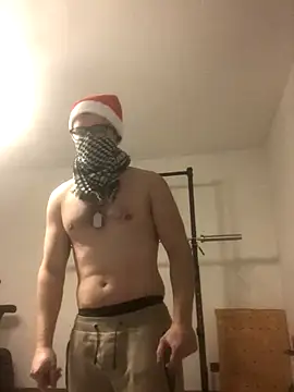 Snapshot of biscottosexy69 chatting on December 5, 6:59 pm biscottosexy69 online show from December 5, 6:59 pm