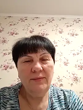 OliviaaSkyy online show from December 14, 1:49 pm