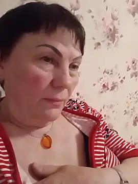 OliviaaSkyy online show from May 11, 5:32 pm