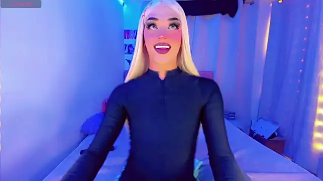 Snapshot of Shiaki_04 chatting on December 2, 3:56 am Shiaki 04 online show from December 2, 3:56 am