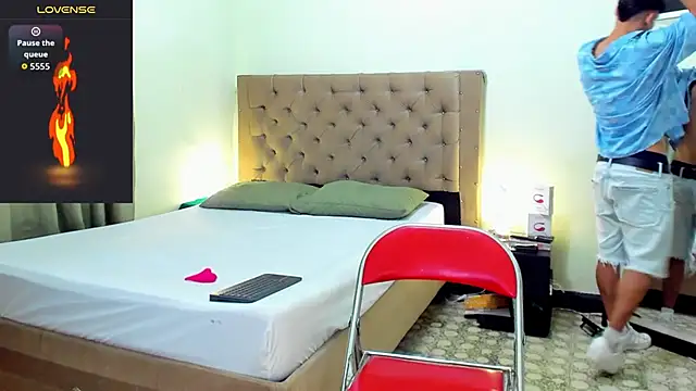 blorelopez online show from January 14, 2:23 pm