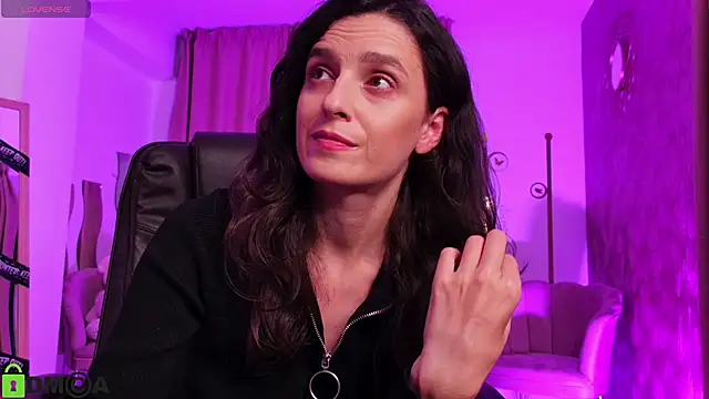 AnnaHarperX online show from October 31, 5:58 pm