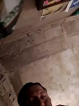 Snapshot of OracularSecrecy chatting on December 16, 9:09 pm OracularSecrecy online show from December 16, 9:09 pm