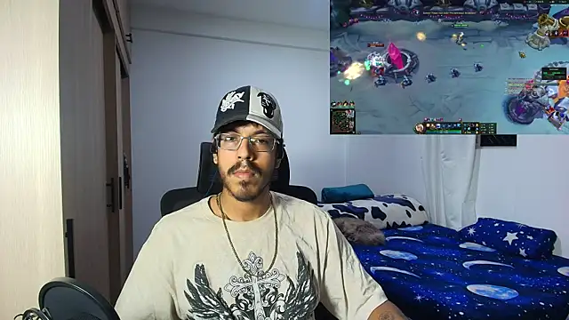 naitt  online show from December 3, 1:46 am