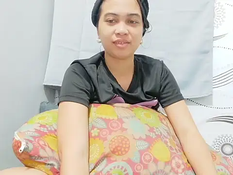 Ursexyasianskinny online show from May 3, 4:51 am