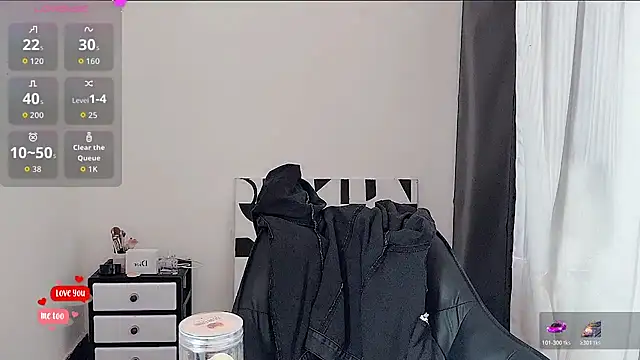 Snapshot of bunny-- chatting on May 23, 5:23 am bunny-- online show from May 23, 5:23 am