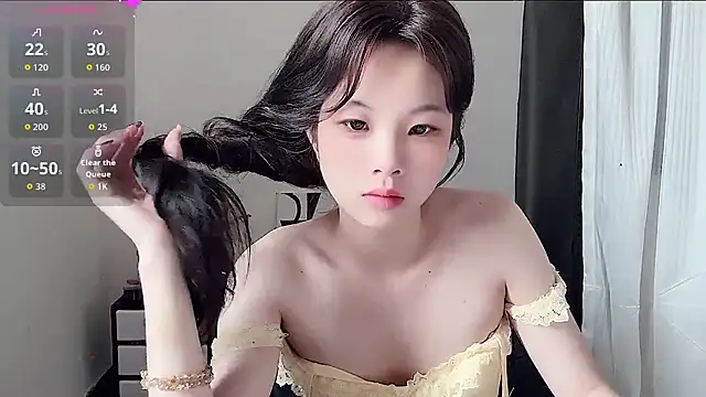 Snapshot of bunny-- chatting on May 25, 5:02 am bunny-- online show from May 25, 5:02 am