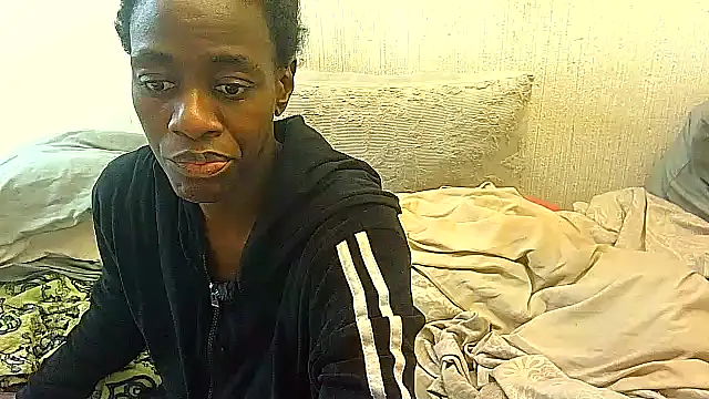 Snapshot of BrunetteNaomi8 chatting on June 30, 7:59 pm BrunetteNaomi8 online show from June 30, 7:59 pm