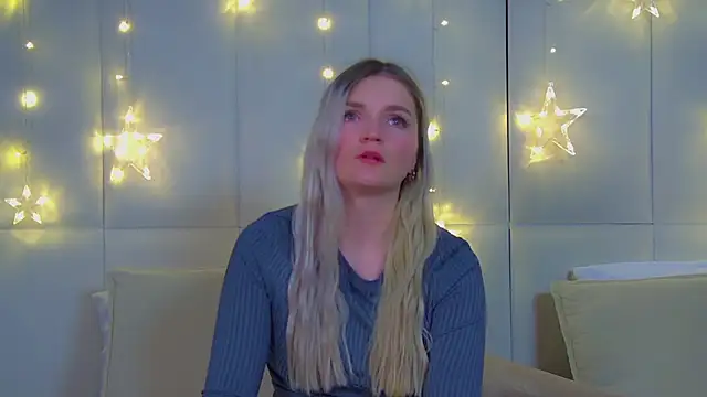 Snapshot of AnnyRaii chatting on December 1, 6:29 am AnnyRaii online show from December 1, 6:29 am