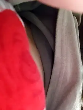 LyasianLa online show from November 20, 7:30 am