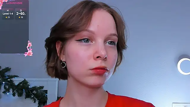 Snapshot of UmbraVelour chatting on December 16, 3:06 pm UmbraVelour online show from December 16, 3:06 pm