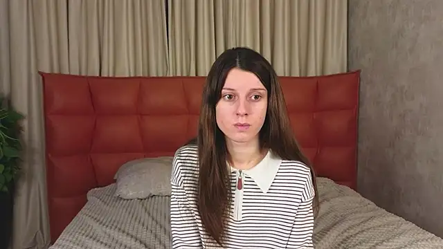 Snapshot of VelvetNyxen chatting on November 29, 3:04 pm VelvetNyxen online show from November 29, 3:04 pm