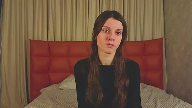 Snapshot of VelvetNyxen chatting on December 4, 2:15 pm VelvetNyxen online show from December 4, 2:15 pm