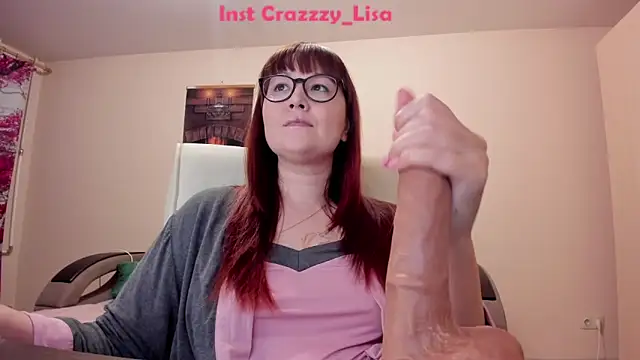 Foxy-lady online show from March 22, 8:15 pm