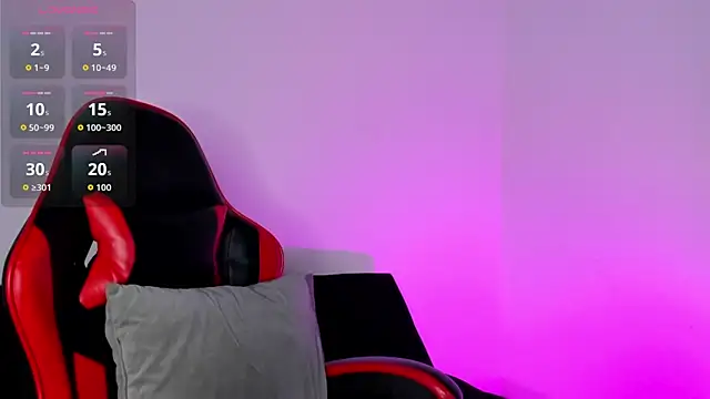 Amanda Mooree online show from December 4, 9:51 am