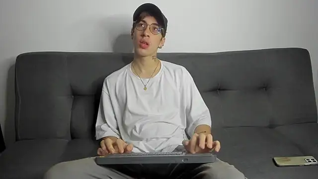 Dio  morningstar online show from November 20, 11:32 am