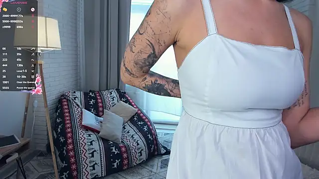 FeliciaKogen online show from July 19, 7:23 am