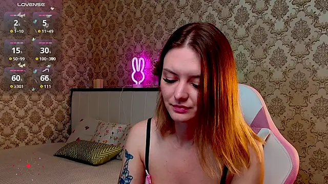 Snapshot of Ursula_Andres chatting on July 17, 12:39 am Ursula Andres online show from July 17, 12:39 am