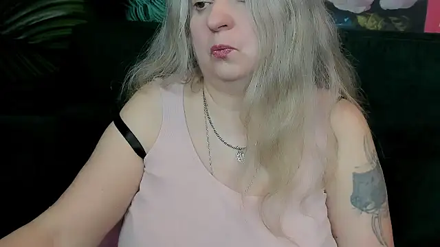 mariabelladonna online show from May 15, 11:23 pm