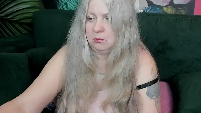 mariabelladonna online show from May 16, 12:29 am