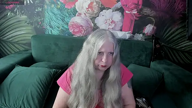 mariabelladonna online show from July 24, 9:57 pm