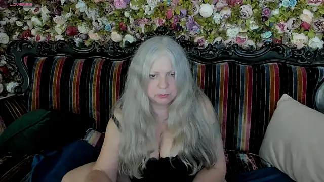 mariabelladonna online show from July 27, 5:58 am