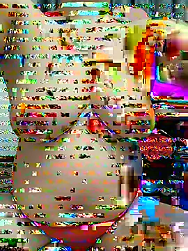 Snapshot of dis_princess chatting on May 17, 7:17 am dis princess online show from May 17, 7:17 am