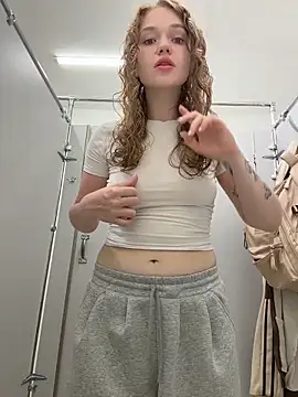 Snapshot of RussianWoman chatting on July 2, 1:16 am RussianWoman online show from July 2, 1:16 am