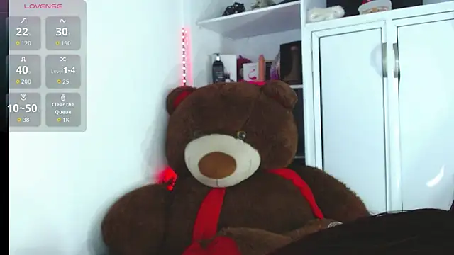 Snapshot of mia_fernand chatting on November 25, 8:53 pm mia fernand online show from November 25, 8:53 pm