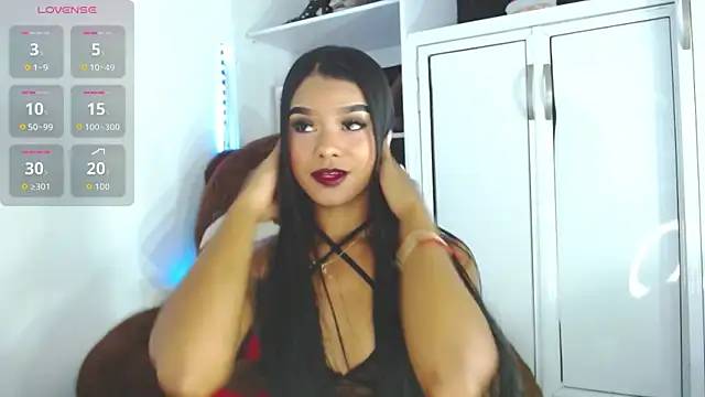 Snapshot of mia_fernand chatting on January 9, 2:31 pm mia fernand online show from January 9, 2:31 pm