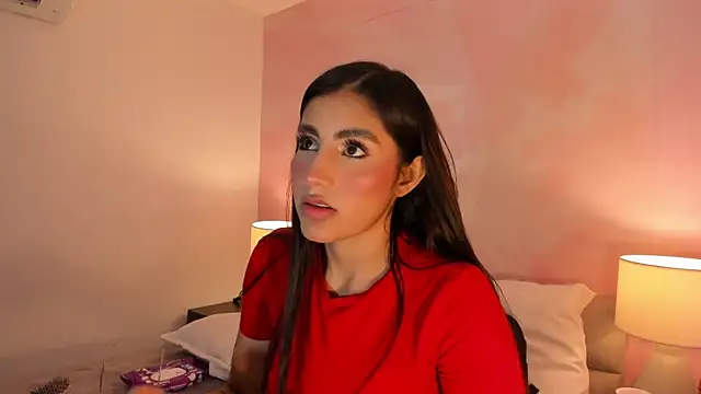 Snapshot of IsabelaStefano chatting on June 6, 3:22 am IsabelaStefano online show from June 6, 3:22 am