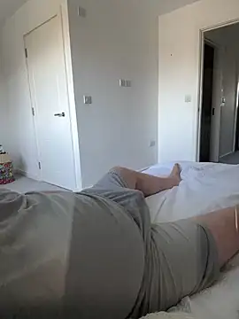 Snapshot of -bfc1882- chatting on March 4, 11:49 am -bfc1882- online show from March 4, 11:49 am