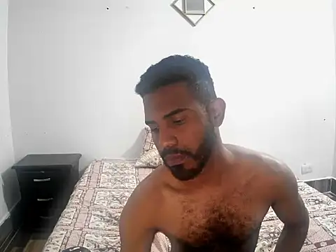 alberthot11 online show from February 3, 1:38 pm