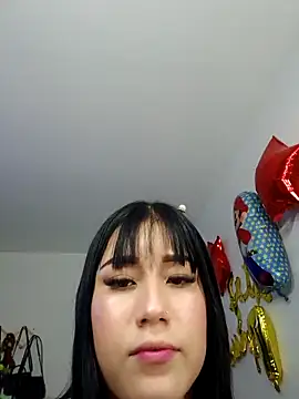 Snapshot of hot-shaved-baby chatting on December 4, 8:28 pm hot-shaved-baby online show from December 4, 8:28 pm