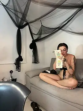 Alice Dark21 online show from March 18, 3:20 am