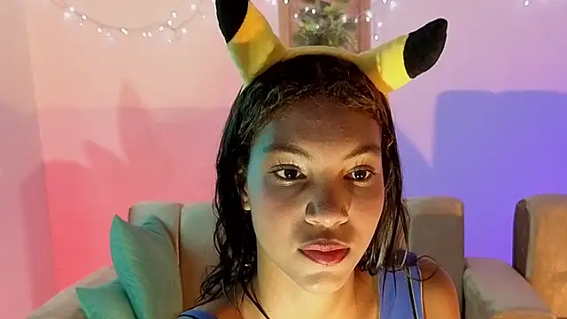 Snapshot of ginebra-n18 chatting on December 14, 6:34 pm ginebra-n18 online show from December 14, 6:34 pm