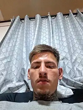 Artur386383 online show from February 15, 12:29 am