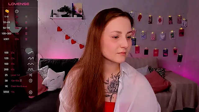 velvet cherry  online show from March 7, 8:44 am