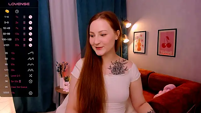 Snapshot of velvet_cherry_ chatting on May 16, 10:36 am velvet cherry online show from May 16, 10:36 am