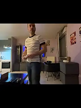 Snapshot of JodaXmagicXdickX chatting on March 18, 11:19 pm JodaXmagicXdickX online show from March 18, 11:19 pm