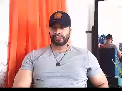 Snapshot of musclehetero chatting on May 24, 1:16 pm musclehetero online show from May 24, 1:16 pm