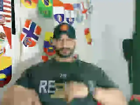 Snapshot of musclehetero chatting on June 25, 9:47 am musclehetero online show from June 25, 9:47 am