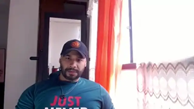 Snapshot of musclehetero chatting on July 28, 6:07 pm musclehetero online show from July 28, 6:07 pm