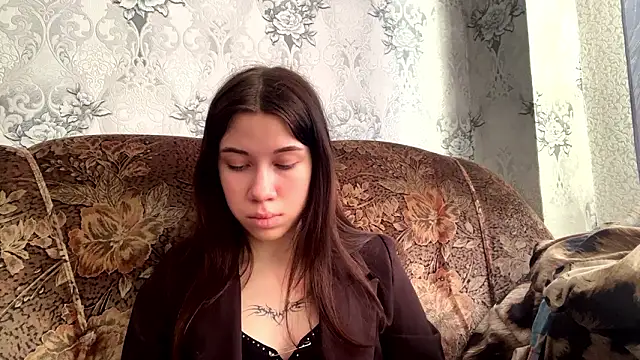 DebbiGoodknight online show from March 11, 6:08 am