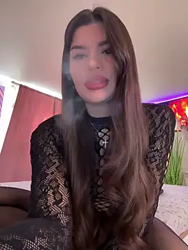Snapshot of -MaybeBaby- chatting on May 7, 6:41 am -MaybeBaby- online show from May 7, 6:41 am