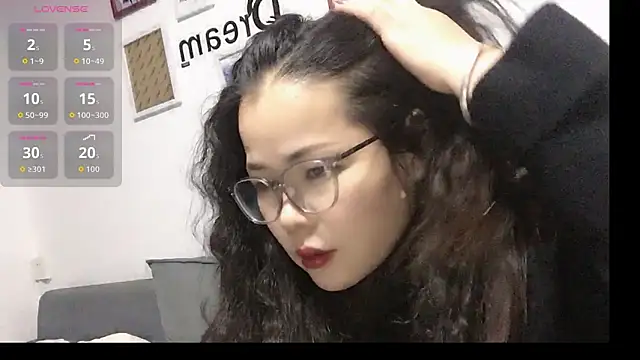 Snapshot of Huahua3187 chatting on November 20, 11:32 am Huahua3187 online show from November 20, 11:32 am