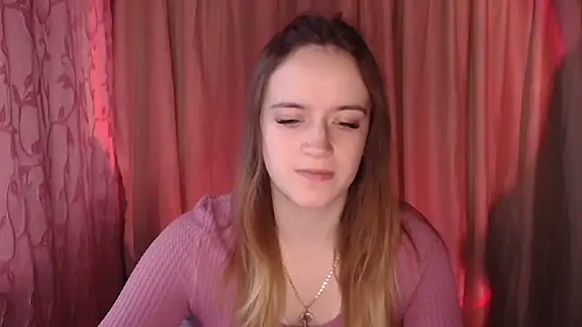 Illa May online show from December 21, 10:55 am