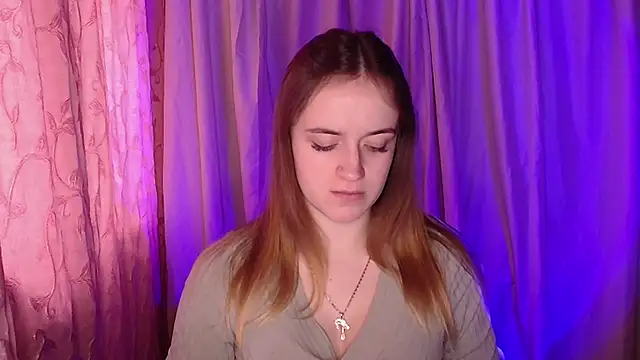 Illa May online show from January 6, 10:30 am