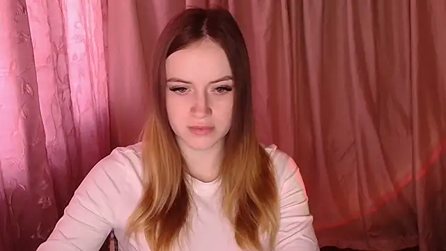 Illa May online show from March 13, 10:44 am